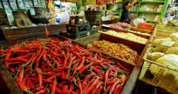 DPR dan Rakyat, Akui Harga Bapok Tinggi