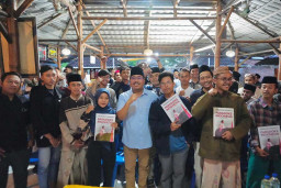 Kesadaran Politik Anak Muda Makin Tumbuh, Santri Jombang Antusias Diskusi Bareng Gus Sadad