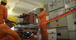 PLN Lakukan Pemeliharaan Kubikel 20KV dan Sistem Scada Gardu Induk Wonorejo