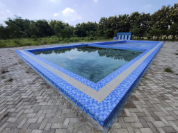 Gunakan Uang Negara, Warga Sesalkan Pembangunan Kolam Renang di Mancilan Jombang Tanpa Perencanaan