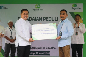 PT Pegadaian Serahkan Bantuan 2 Unit Mobil Ambulance ke Yayasan Walisongo 