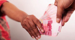 Mengatasnamakan Media Nasional, Warga Lamongan Diperas Wartawan Gadungan