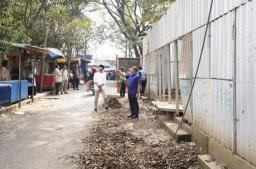 Pemkot Batu Mulai Bongkar Kios Pasar Relokasi