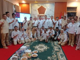 Gelar Nobar Putusan MK, DPC Gerindra Surabaya Kawal Kebijakan Prabowo-Gibran