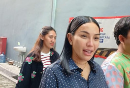 Asmara dengan Rizky Irmansyah Diduga Kandas, Nikmir Curhat Dianiaya Mantan Kekasih