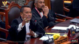 Hotman Paris, Girang Sirekap tak Diperhitungkan KPU