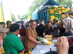Jelang Lebaran, Pemprov Jatim Fokus Jaga Pasokan dan Harga Pangan