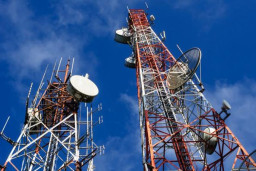 Baca juga : Fiberisasi Telkomsel di Indonesia Capai 75 %