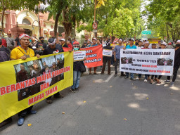 PN Surabaya Didemo, Nama Crazy Rich Budi Said Disebut Dalam Kasus Tanah