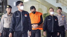 Bupati Sidoarjo Ditahan, Tandatangani Pencairan Dana Insentif Pajak Daerah