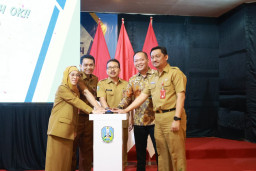 Dinsos Jatim Luncurkan e-JSC untuk Penjangkauan Masalah Sosial