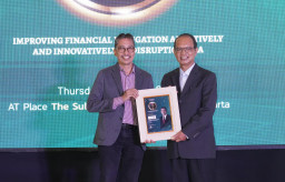 Cetak Prestasi Gemilang, Bank Jatim Sabet Dua Penghargaan Sekaligus