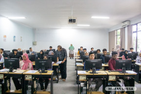 UTBK Hari Pertama UNESA Diikuti 1.980 Peserta: Tes Lancar, Ruangan Dijaga 2-5 Pengawas