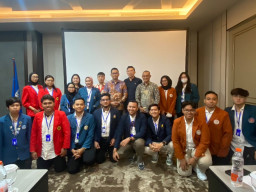 UK Petra- KAD Anti Korupsi Jatim Ajak Mahasiswa Bangun Integritas di Kampus