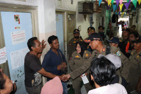 Baca juga : Pemprov Jatim Siapkan Penampungan Sementara untuk 43 KK yang Ditertibkan dari Rusunawa Gunungsari