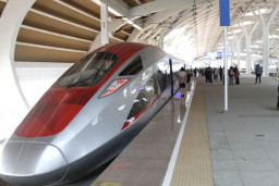 KCIC Tambah Jadwal Kereta Woosh Jadi 48 Perjalanan/hari