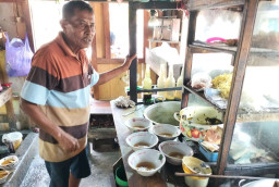 Pedagang Angkringan Kelimpungan, Stok LPG 3 Kg Mulai Langka