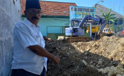 Tomas Karismatik Rela Bangun Posko Pemenangan H. Slamet Junaidi