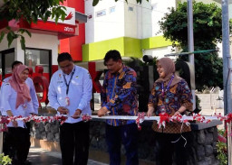 Optimalkan Pelayanan Kesehatan, Bank Jatim Bangun Taman RSUD dr. Soedono