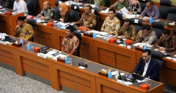 PDIP-PKS Tuding Prabowo Presiden Defisit