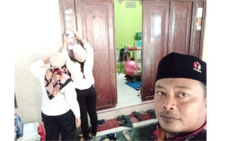 Panwaslu Sanankulon Minta PPK Tempel Ulang Puluhan Stiker Coklit yang Tidak Sesuai Spesifikasi
