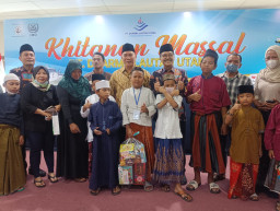 We Serve The Nation, PT DLU Khitan Ribuan Anak Tidak Mampu