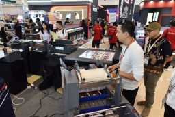 Dongkrak Perekonomian di Sektor Percetakan, Krista Exebitions Gelar Event Surabaya Printing Expo 2024