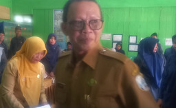 Kadisdik Sampang Parkir Suwarti, Kasek SDN Taddan II Dijabat Plh
