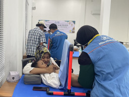 Peringati Hari Anak Nasional, PLN dan YBM Gelar Khitan Gratis di Probolinggo dan Madiun