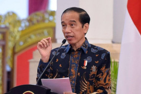 Jokowi Bakal Digelari 'Bapak Peduli Guru Ngaji'