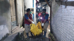 Rumah di Kediri Terbakar, Lansia Tewas Terpanggang