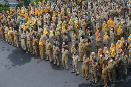 Surabaya Berantas Judi Online: Pemkot Siapkan Edaran dan Sosialisasi ke Sekolah