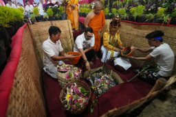 Wujudkan Toleransi dan Moderasi, Pj Ali Kuncoro Hadiri Seremonial Pembangunan Wihara Buddhayana
