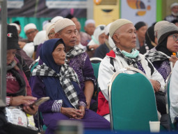 Fase Pemulangan Hari ke-21, Dua Kloter Provinsi Bali Tiba di Debarkasi Surabaya