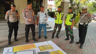 Pelantikan DPRD Lamongan Dijaga Ratusan Personel Gabungan