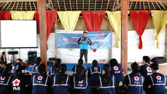 PLN Goes To Campus Sebarkan Semangat Kemudahan Layanan New PLN Mobile Pada PMI Unud Bali