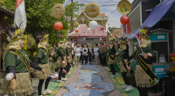 Lestarikan Bumi untuk Masyarakat Sekitar, Petrokimia Gresik Gelar Lomba Kebersihan Lingkungan