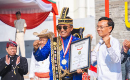 HUT Kemerdekaan RI ke-79, UNESA Berhasil Pecahkan Dua Rekor MURI