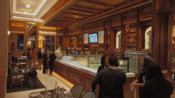 Monsieur Spoon Prefere dan Dewata Launching Outlet Terbesar di Surabaya