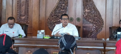 Peletakkan Logo Surya Mojopahit Diprotes Budayawan, Pj Wali Kota Ali Kuncoro Sigap Beri Atensi