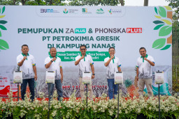 Petrokimia Gresik Luncurkan Program Kampung Makmur di Kabupaten Kediri
