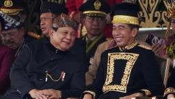 Dugaan Jokowi Intimidasi, Jadi Polemik Sekjen PDIP dan Istana
