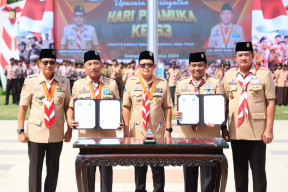 Pj Gubernur Adhy Dorong Pramuka Jatim Kuatkan Sinergi sebagai Penjaga dan Pemersatu NKRI