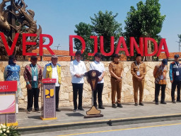 Presiden Jokowi Resmikan Proyek Jembatan Flayover Juanda Senilai 363 Miliar