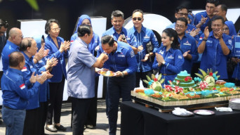 SBY, Disambut Lagu "Kamu Ngga Sendirian"