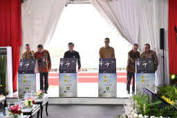 PLN-AHP Resmi Operasikan PLTS Ground-mounted di Kawasan Industri KBI Purwakarta