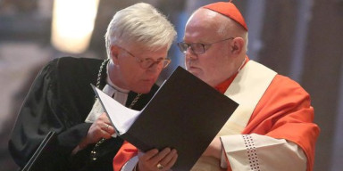 Banyak Persamaan Katolik dan Protestan