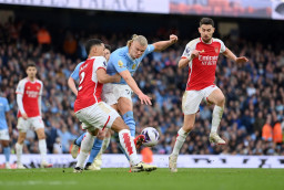 Bursa Taruhan Man City vs Arsenal: City Ngevoor 1/2, Diprediksi Menang Dua Gol