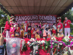 Puncak Perayaan HUT RI ke-79 di RW 03 Rungkut Barata: Kemeriahan dan Kebersamaan Masyarakat Surabaya