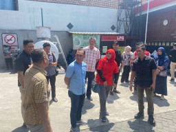 Satreskrim Polres Blitar Kota Lakukan Pengecekan bersama Disperindag Kota Blitar